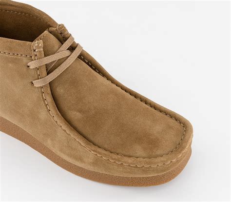 wallabets|wallabee boots.